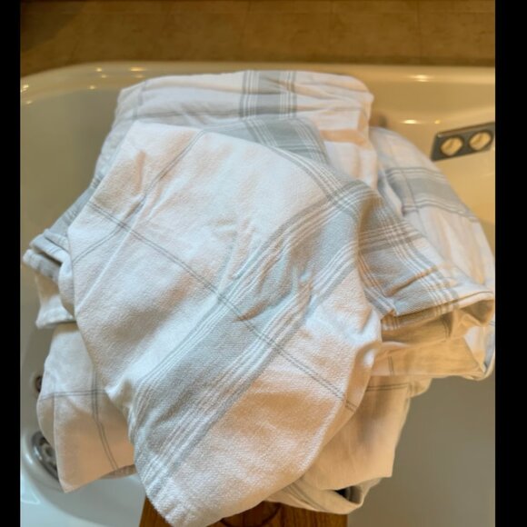 Boll and Branch White and Blue KING Striped Flannel Sheet Set - Picture 3 of 6